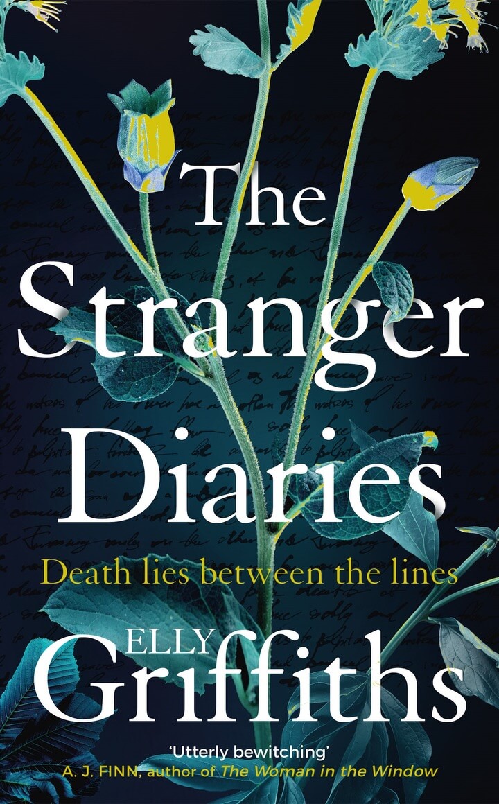 The Stranger Diaries: An Edgar Award Winner (Paperback)